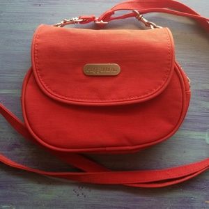 Baggalini small crossbody bag